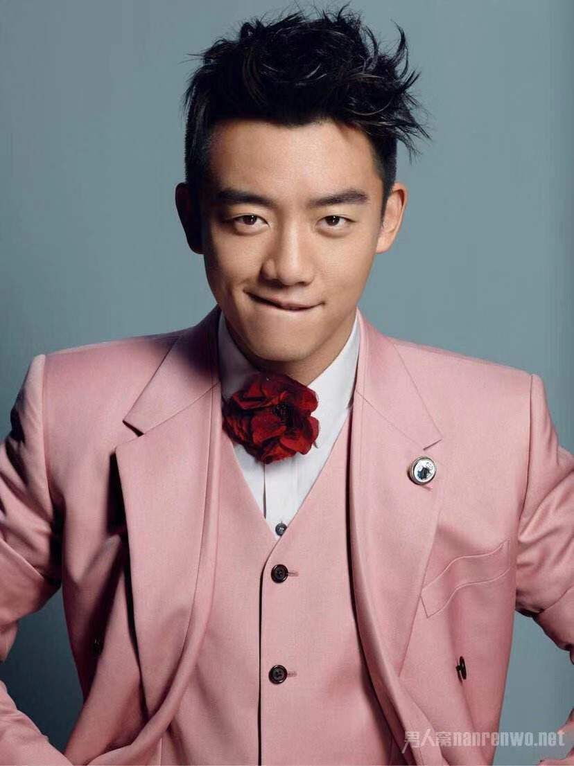 郑恺深水炸弹,郑恺桀骜不驯