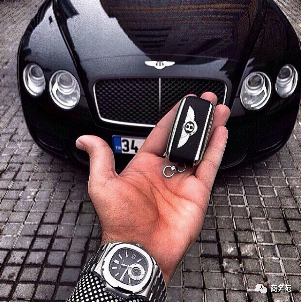 c罗降薪回曼联,c罗回归曼联首秀能穿7号球衣吗