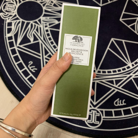 脸上长痘才是最糟心的!5款适合油痘肌的水乳,一起拯救皮肤屏障