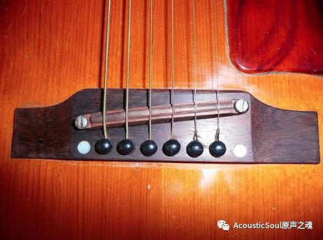 下琴码用多少目的砂纸打磨,下琴码的厚度对音色有影响吗