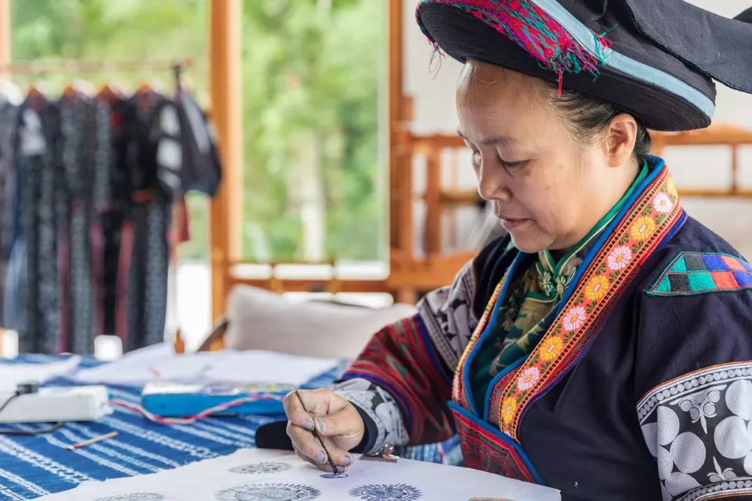 黄果树柏联温泉酒店是几星级酒店,黄果树柏联酒店在景区内怎么进去