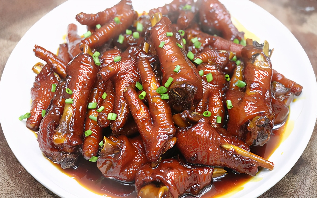 大厨教你做家常麻辣鸡爪,大厨鸡爪家常做法大全