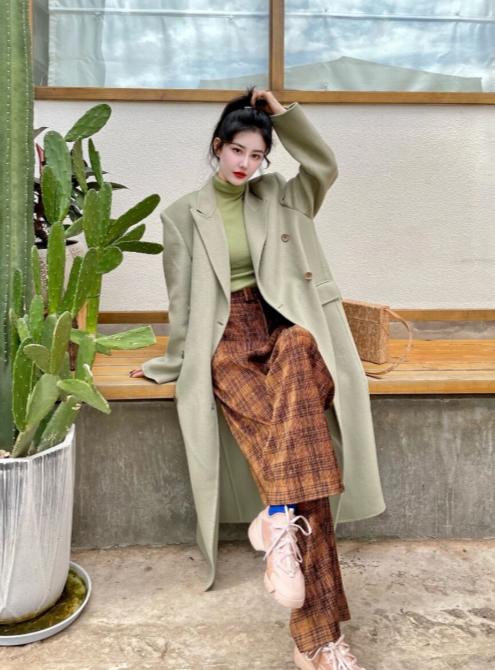 韩系大衣如何搭配冬季,韩系大衣怎么穿搭温柔气质