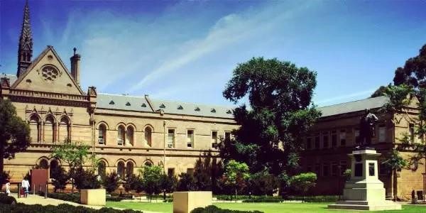 去教育机构申请国外留学靠谱吗,国外留学教育怎么选