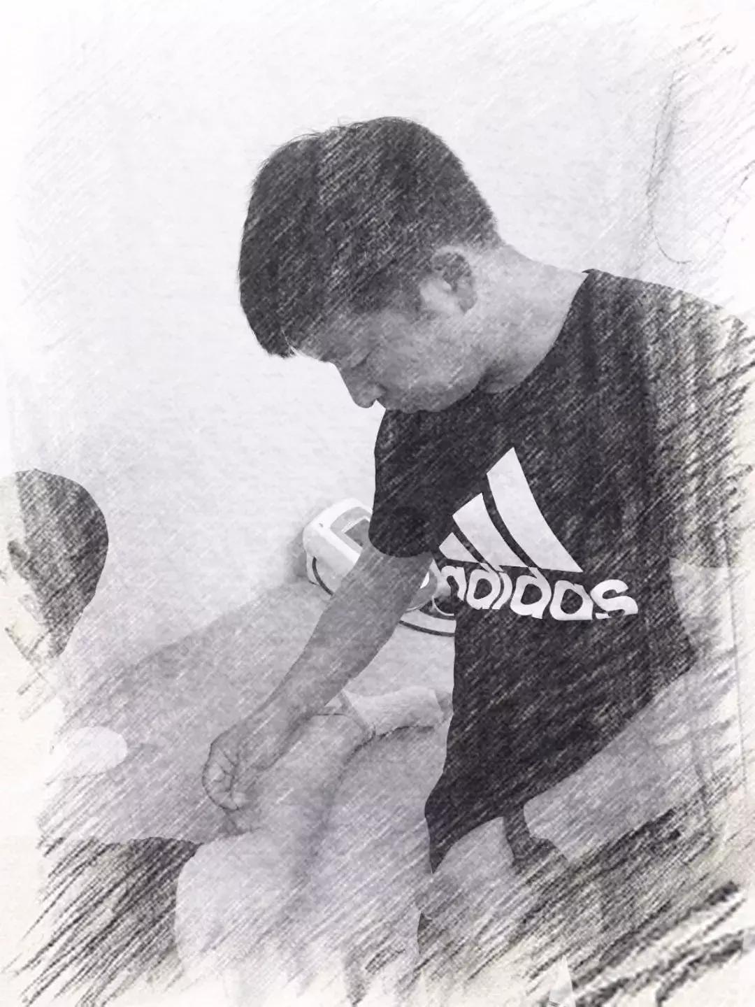 一个队医的一生,一个足球运动员的一生