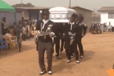 为什么“坟头蹦迪”在非洲这么流行？