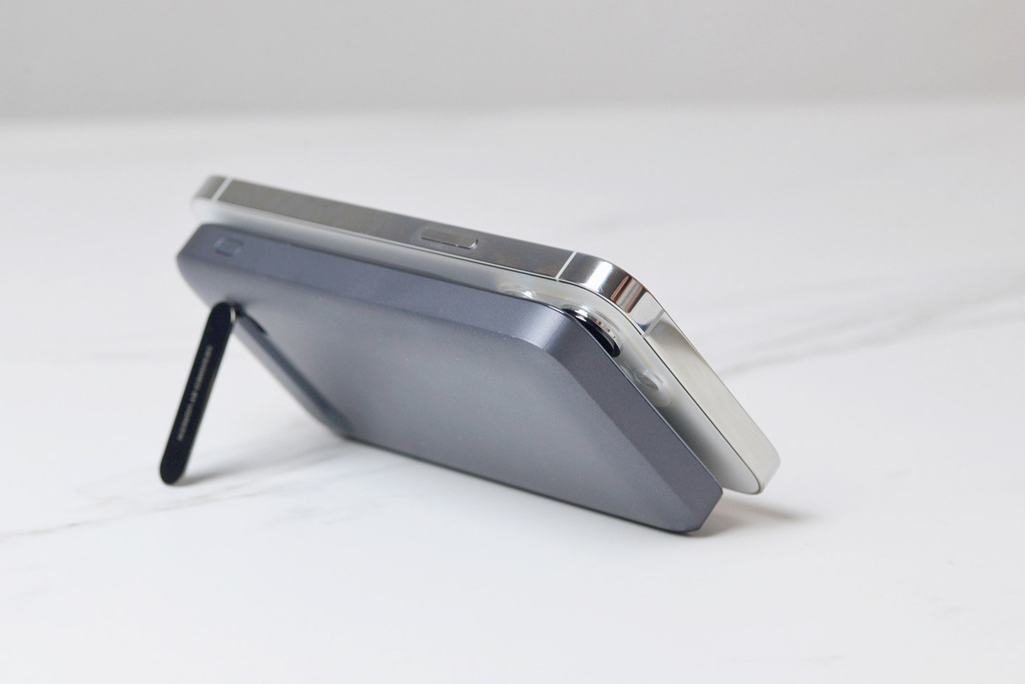 iphone13专用充电壳,iphone13壳膜套装充电宝