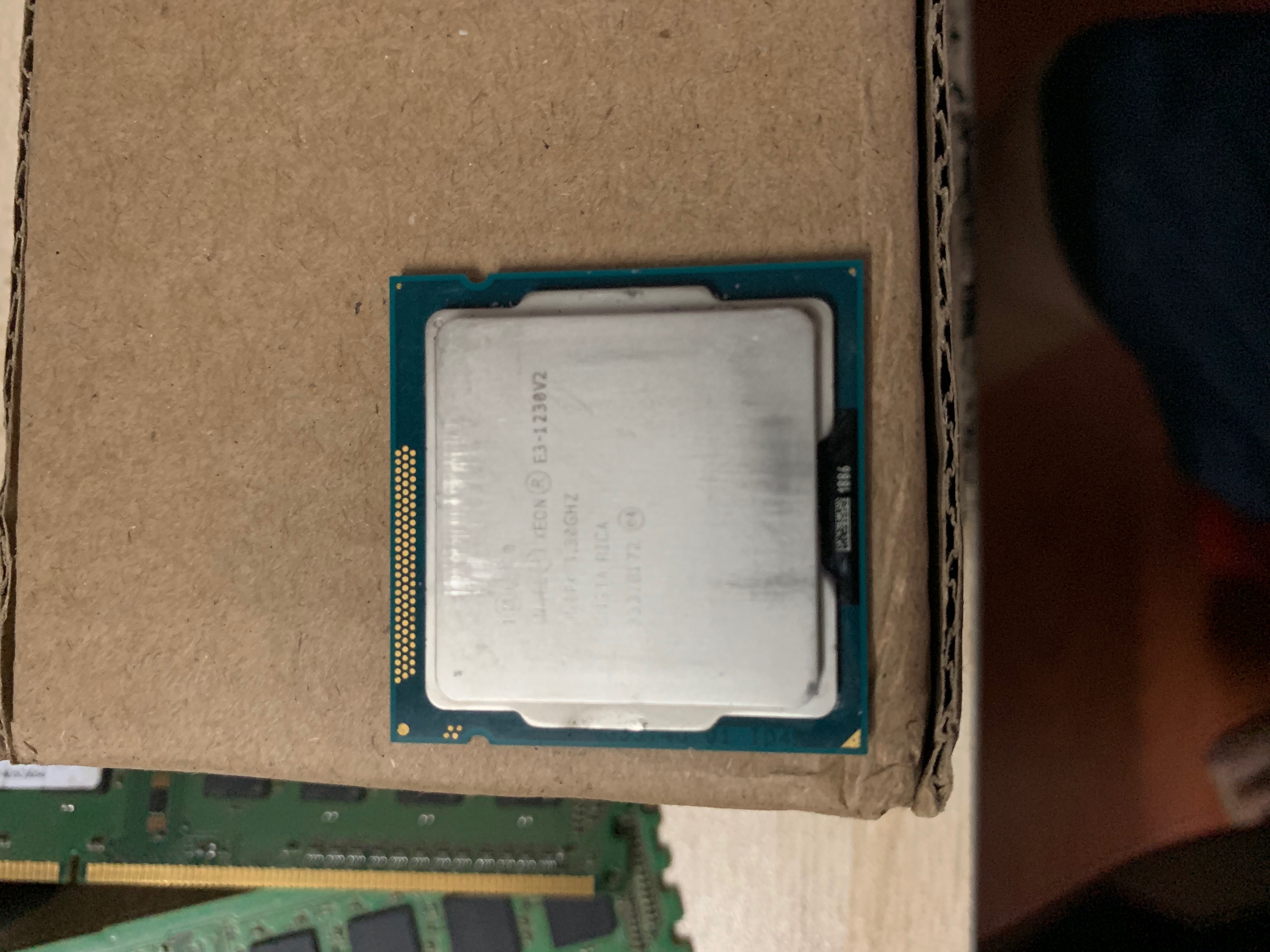 4000多的电脑回收的话能卖多少,电脑4000买的回收800多