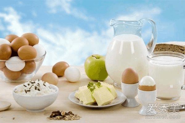 退行性关节炎吃什么中成药有效,老年人退行性膝关节炎怎么治疗