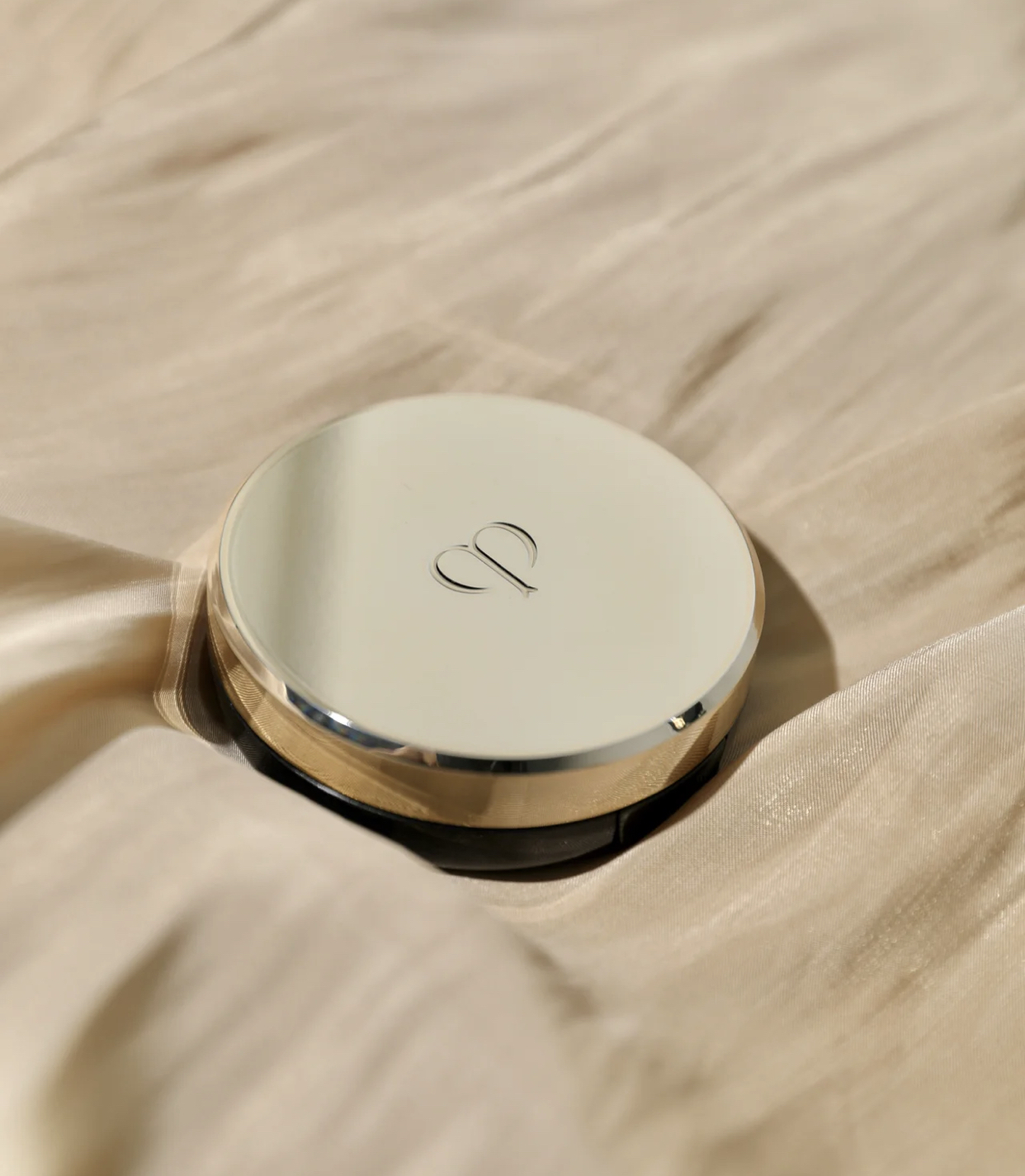 公认好用的四大气垫,ysl干皮遮瑕最好气垫