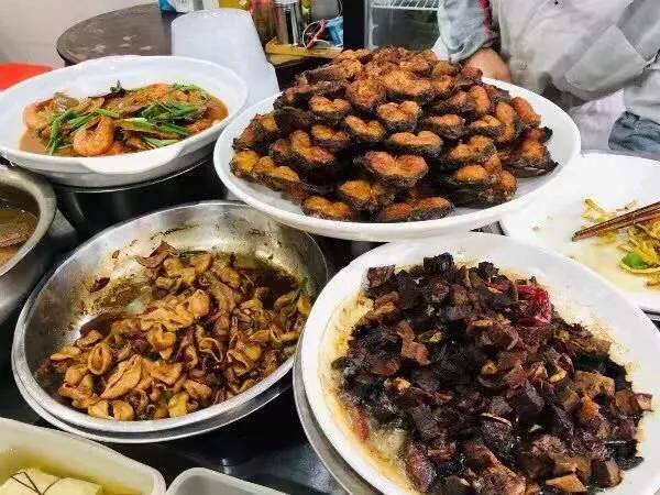 宁波哪里有吃正宗牛肉面的地方,宁波顶流商圈