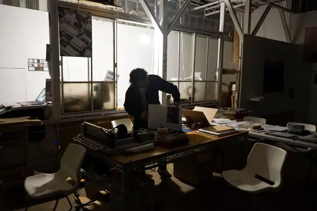 日本每年3万人自杀,韩星自杀成风…他探访3大自杀圣地,让人心惊