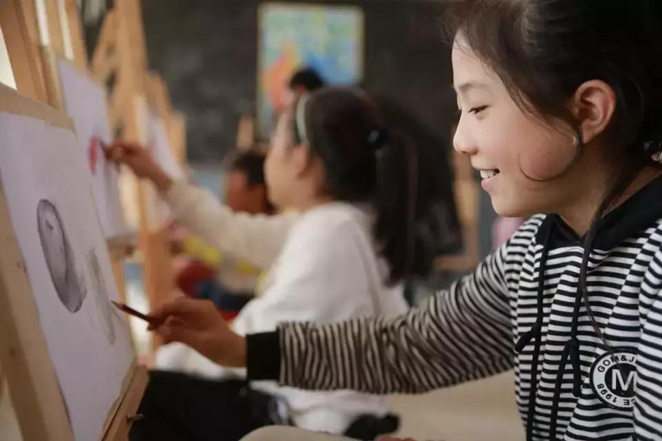 80后校长,80后校长教育故事