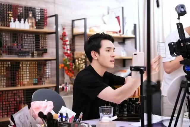 欧莱雅面膜直播价格 (欧莱雅面膜陷价格争议)