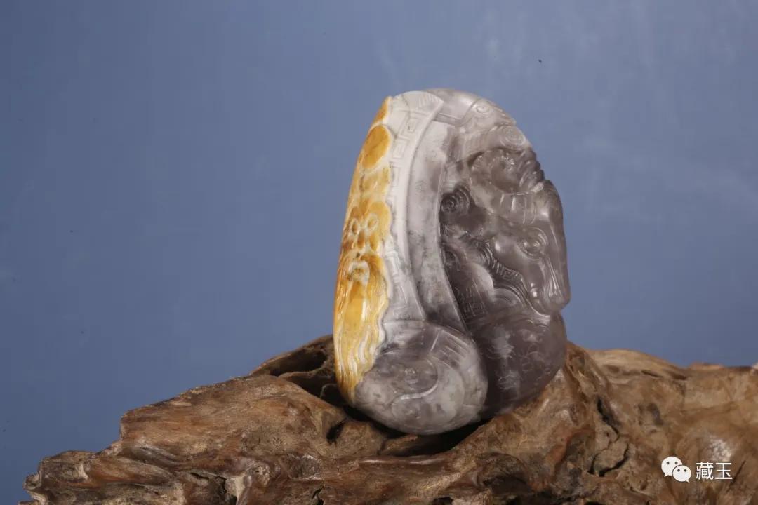 奇特和田玉,真正的紫色和田玉