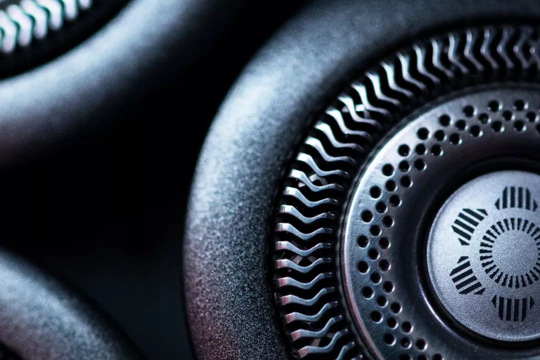 飞利浦s9000剃须刀刀头怎么拆开,飞利浦s9000剃须刀怎么连接蓝牙