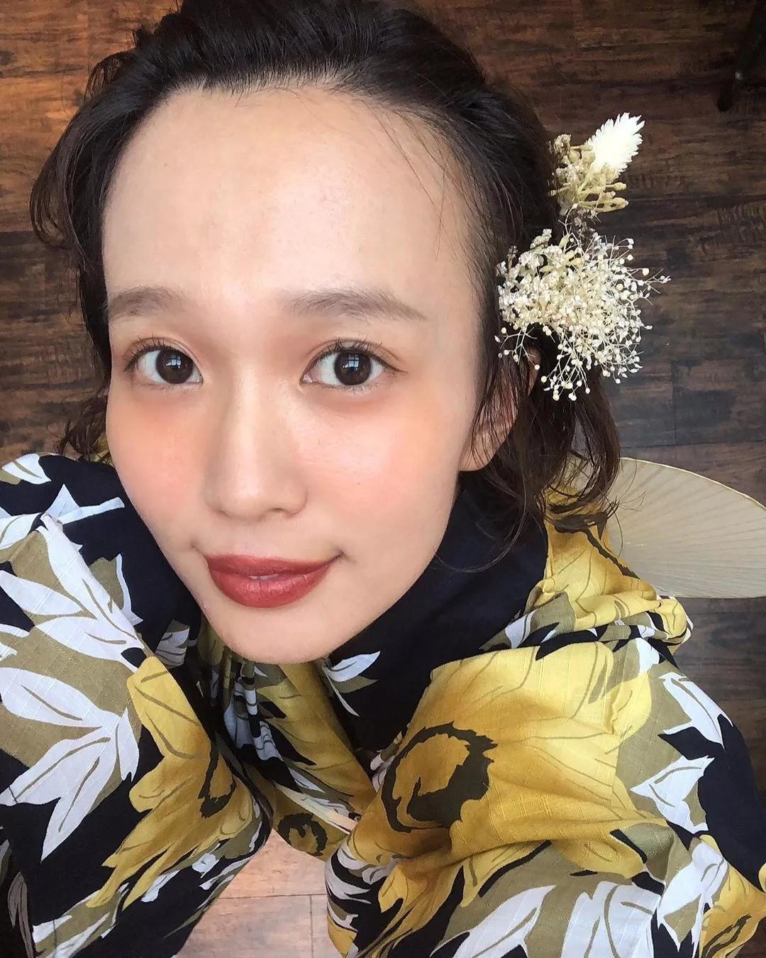 脸大的女生比较适合什么发型,脸大的女生适合怎样的发型显年轻