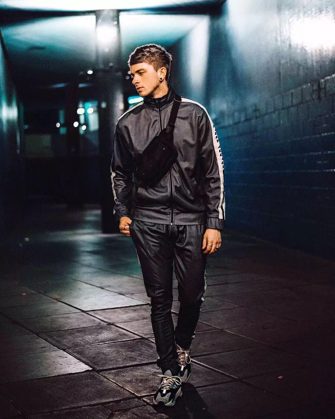 抄袭lv的国潮,抄袭大牌时尚