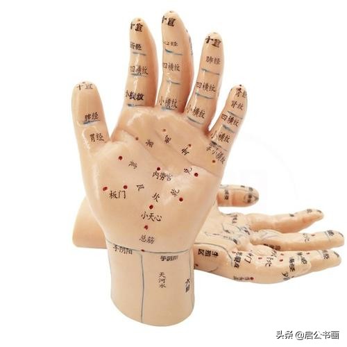 毛笔书法可以照着练钢笔字吗,不会写毛笔字怎么写好看