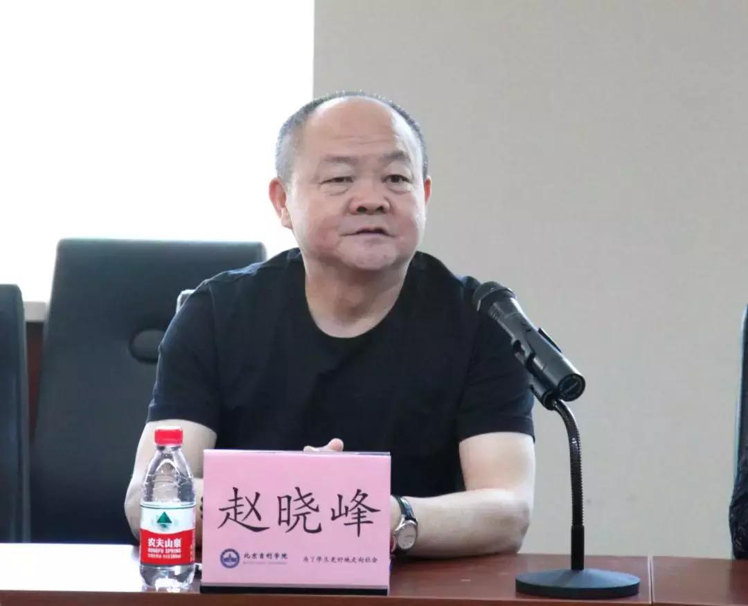 内蒙古能源职业学院走出去淘金，引进来发展