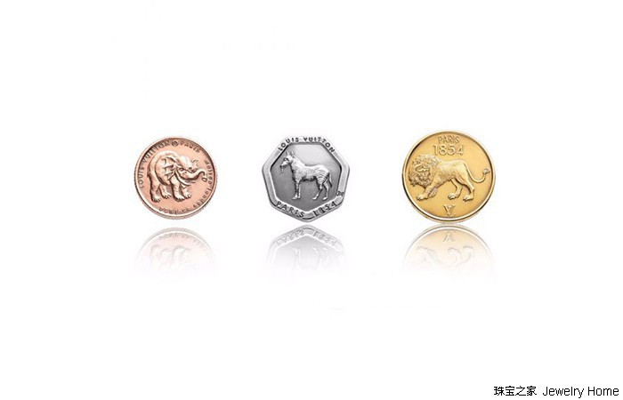 一大一小的胸针的正确戴法,一枚胸针穿出高级感