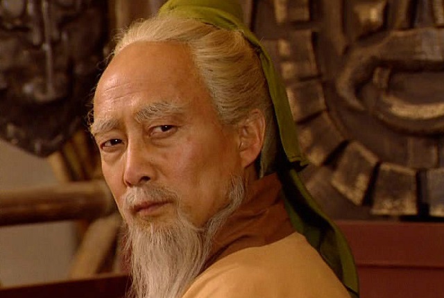 历史上的华佗的个人简介,历史上的华佗是怎样死的