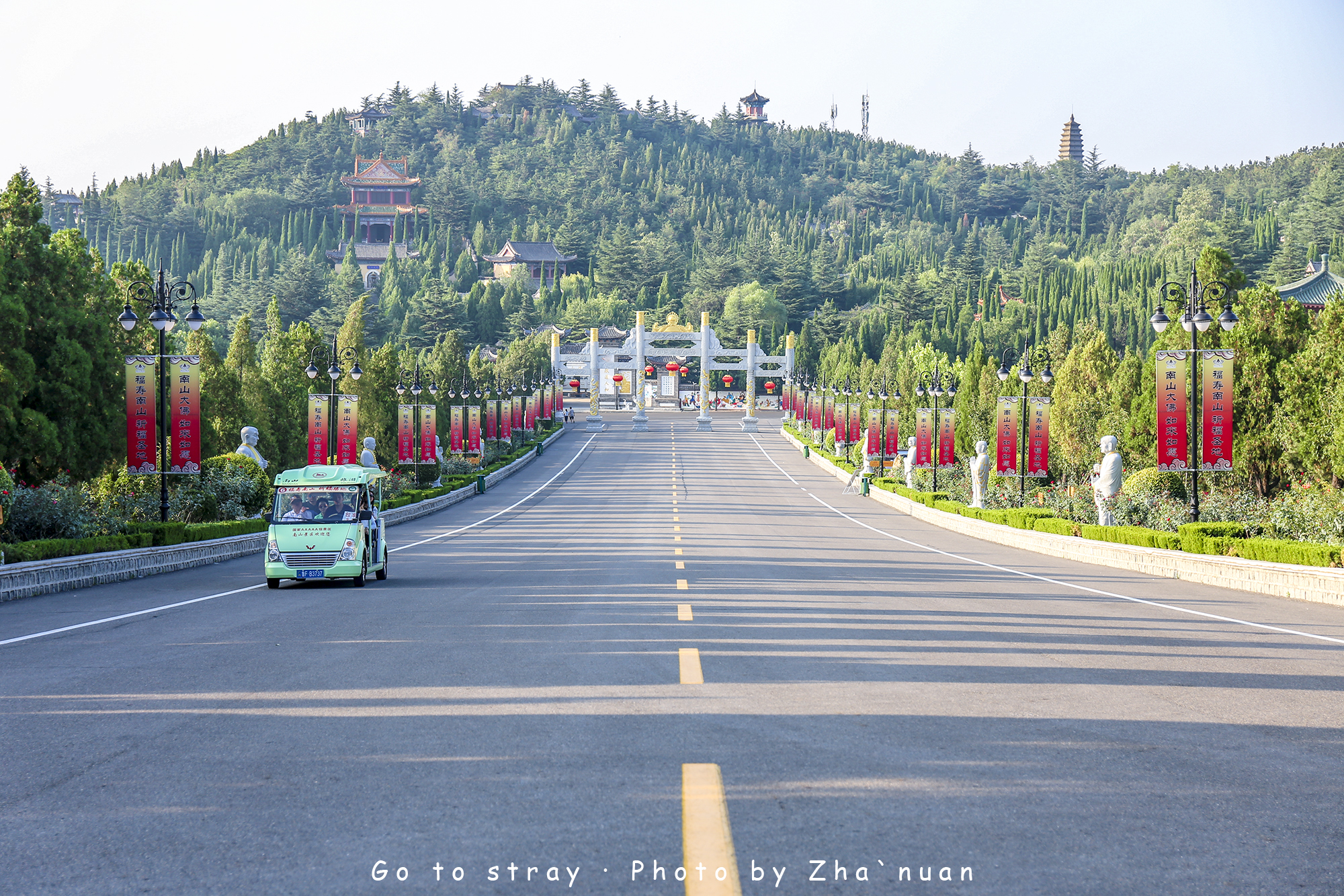 烟台世界第一大锡青铜坐佛,世界最大的锡青铜坐佛