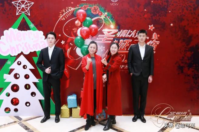 “圣情以待﹒诞愿维你”,把所有的美好送给你