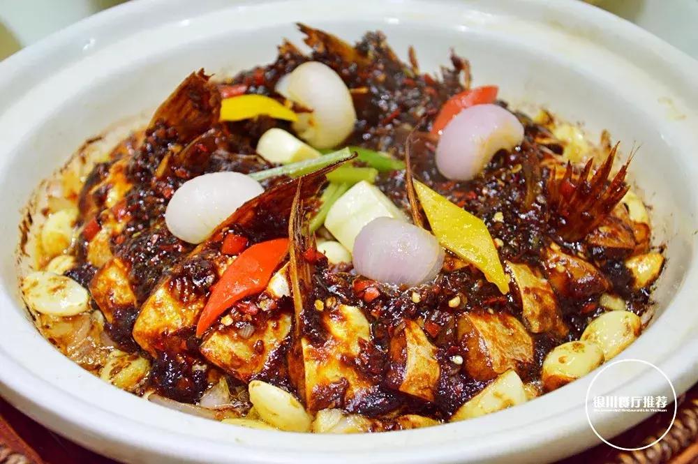 银川清真的农家乐烤全羊哪家好吃,银川烤全羊的海鲜自助推荐