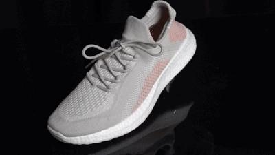 这是什么神仙鞋子视频,脚感超软弹的高颜值运动鞋