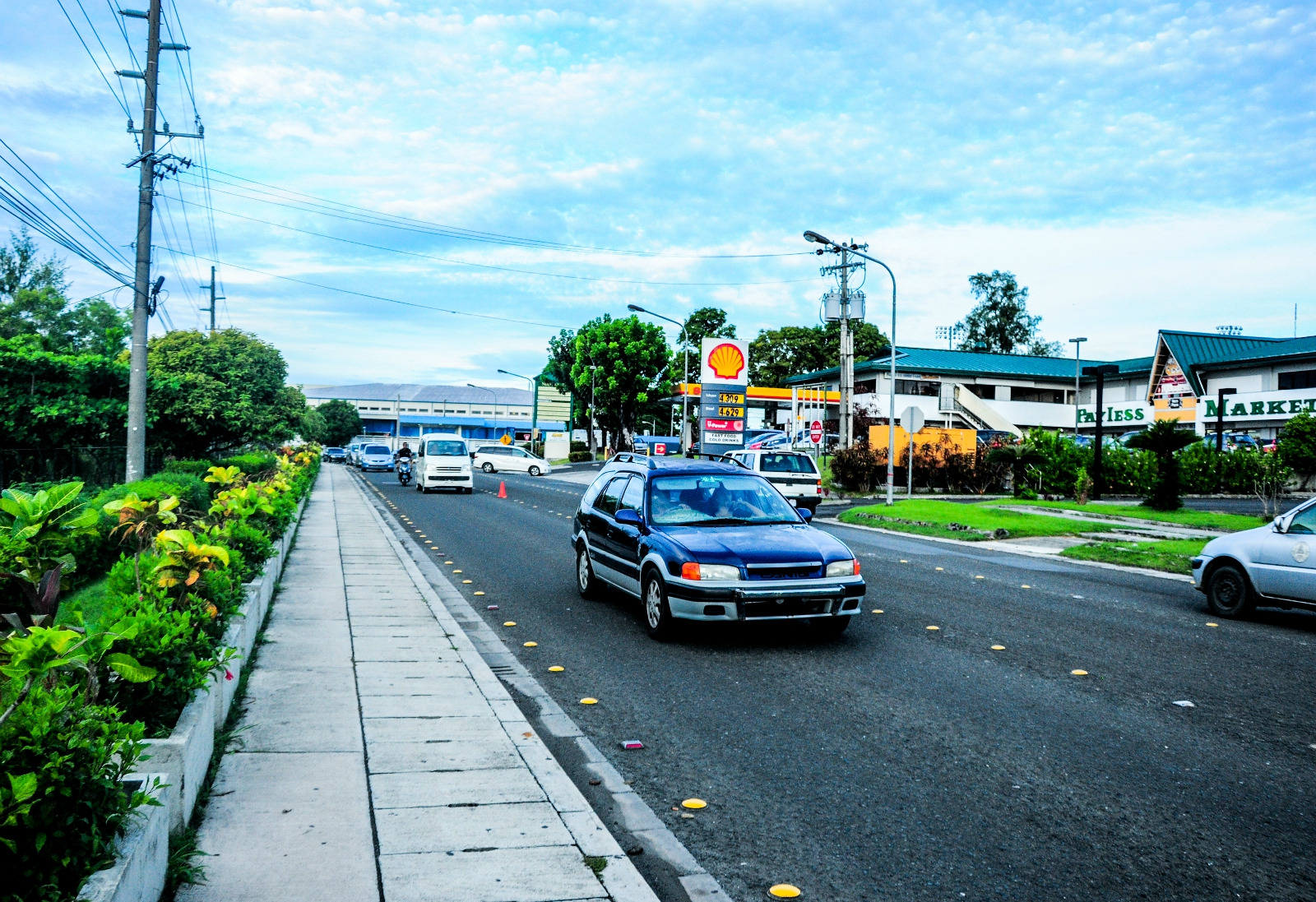 帕劳敢逆世界潮流，孤悬在太平洋上的岛国，到底是个怎样的国家？