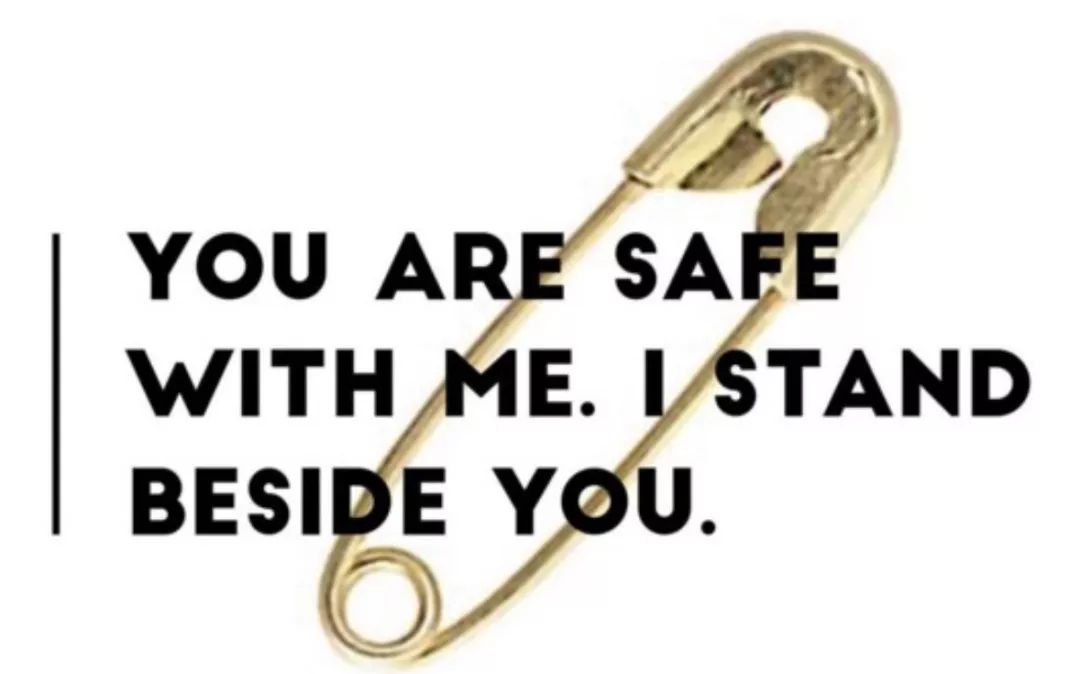 戴腻了千篇一律的珍珠星星饰品？换这5款饰品levelup你的穿搭