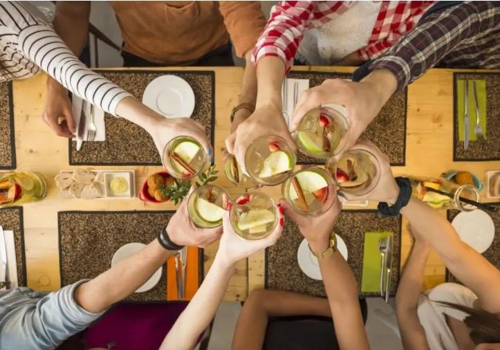 对朋友占有欲太强了怎么解决,对朋友有很强的占有欲是怎么回事