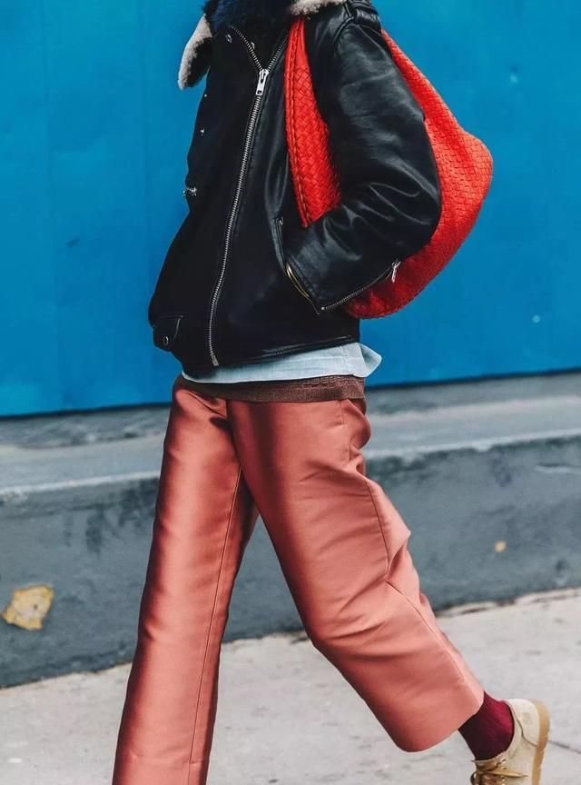 露脚踝袜,今冬不流行露脚踝了露袜才更时髦