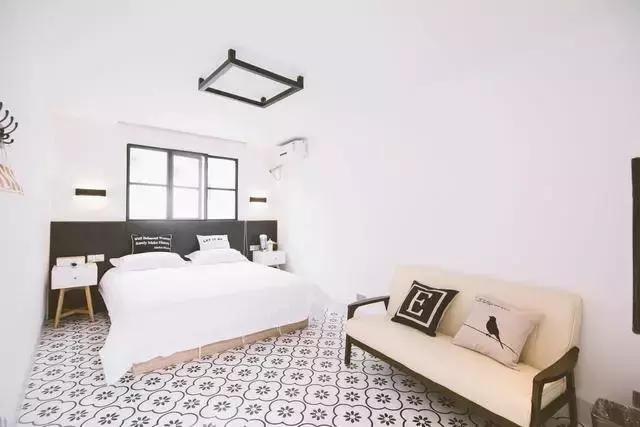 藏在海边的摩洛哥花园!夫妻俩不懂设计,却造出厦门最美网红民宿