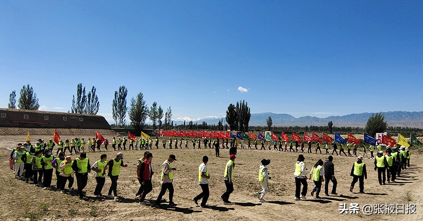 追寻红色记忆传承延安精神,追寻红色记忆传承红色精神开头