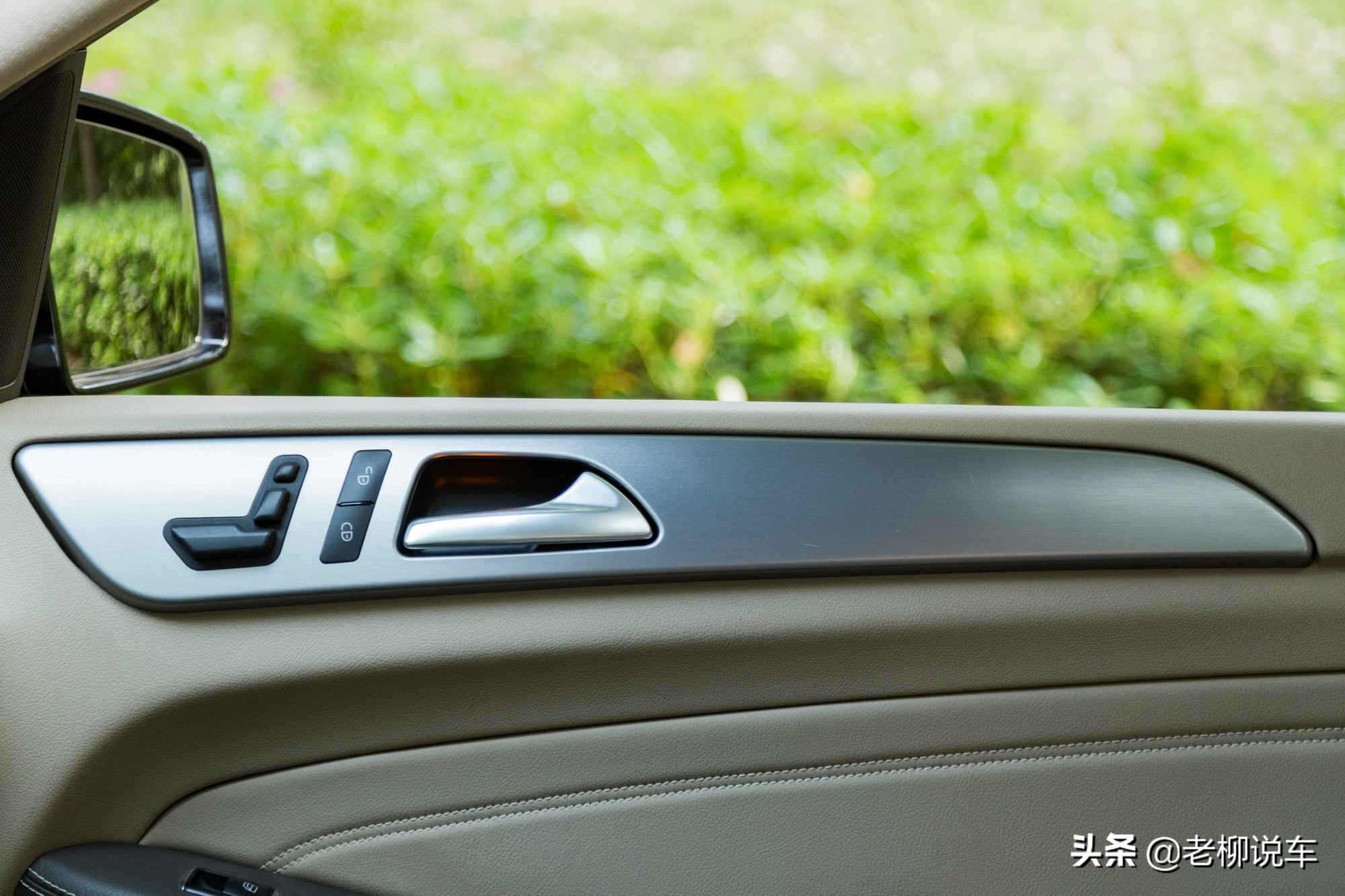 16年的奔驰ml320,15款奔驰ml320深度评测