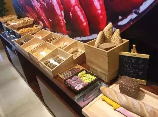 ¥799起/套-五一端午不加价!全家住金鸡湖畔酒店,吃海鲜大餐!