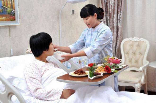 产后坐月子怎样皮肤会变好,坐月子护肤会不会容易衰老