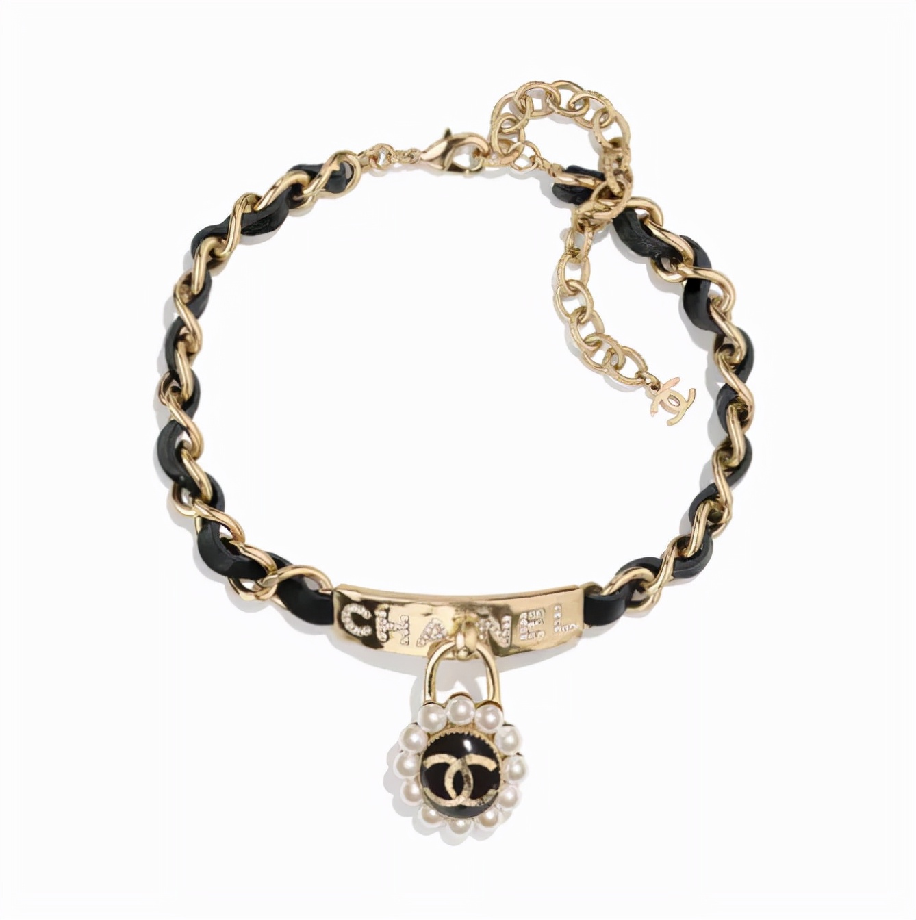 为什么大家都喜欢买香奈儿,香奈儿带给你的感触