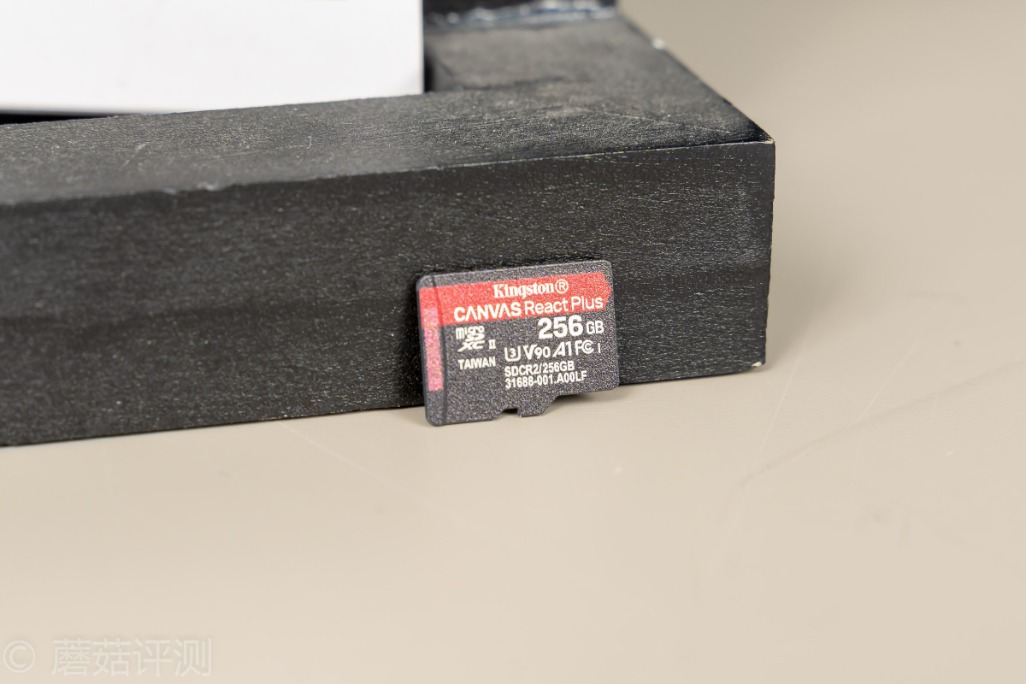 金士顿ddr56000mhz评测,金士顿dtknu盘评测