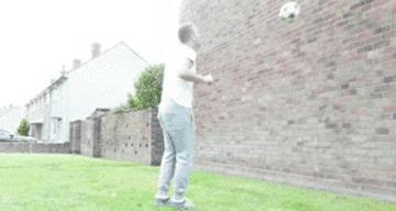 后卫必学十大技巧足球左脚,足球如何练习脚法