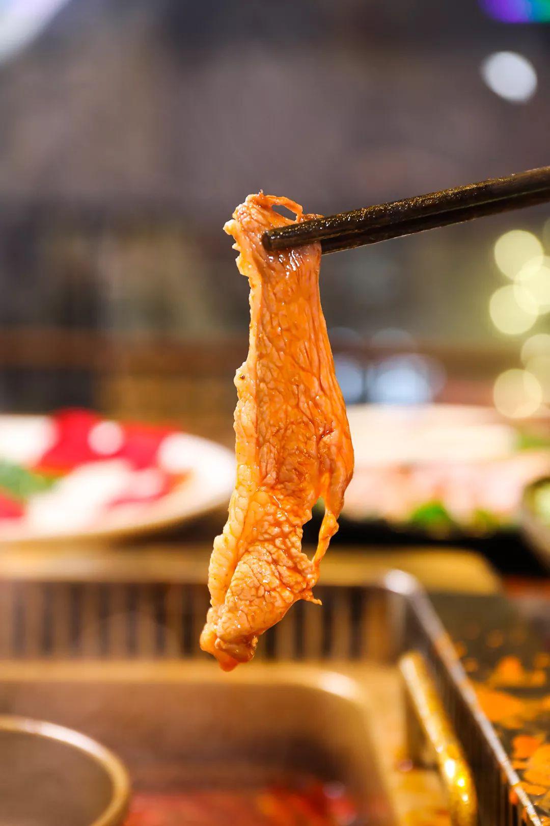 成都牛油火锅网红店,火遍全网的四川成都牛油火锅