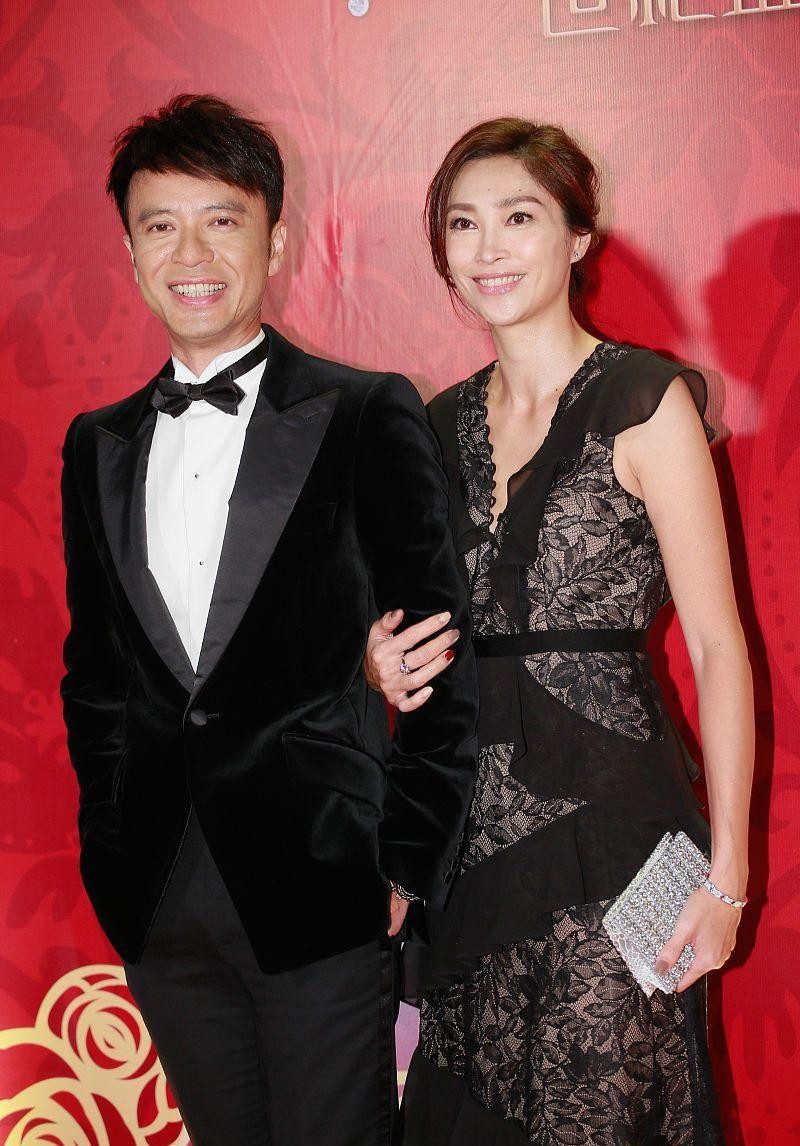 香港小姐卢淑仪,最好的年纪遇到李克勤,幸福甜蜜的日子天天有