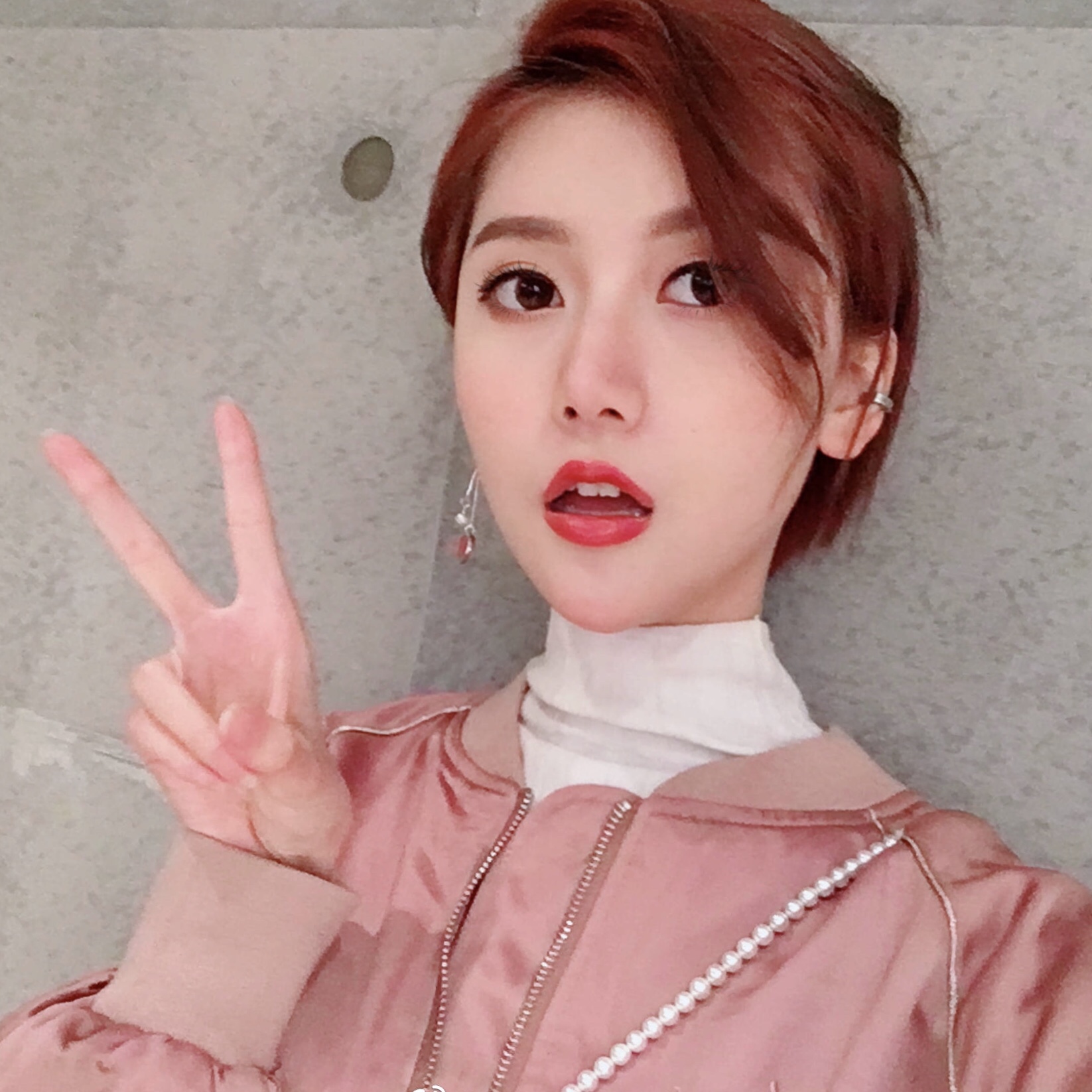 底妆泪沟遮瑕,底妆泪沟法令纹遮瑕教程