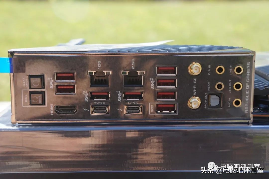 华硕rogmaximusxiii双卡,华硕rogmaximus主板对比