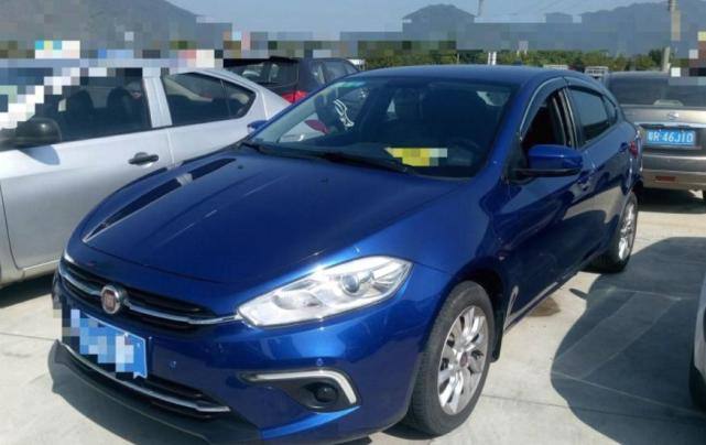 新款菲亚特致悦车型，搭载1.4T发动机，配7速变速箱