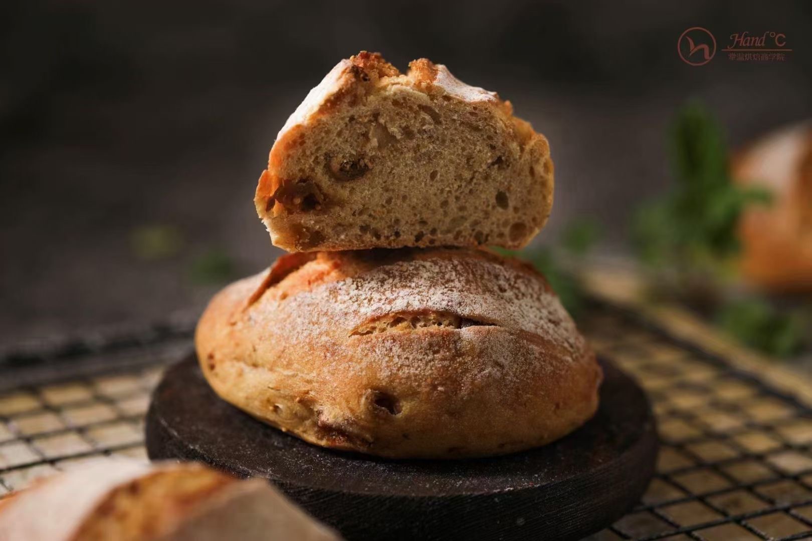 软欧129元?无麸质面包230元?互联网卖包这么暴利了吗?