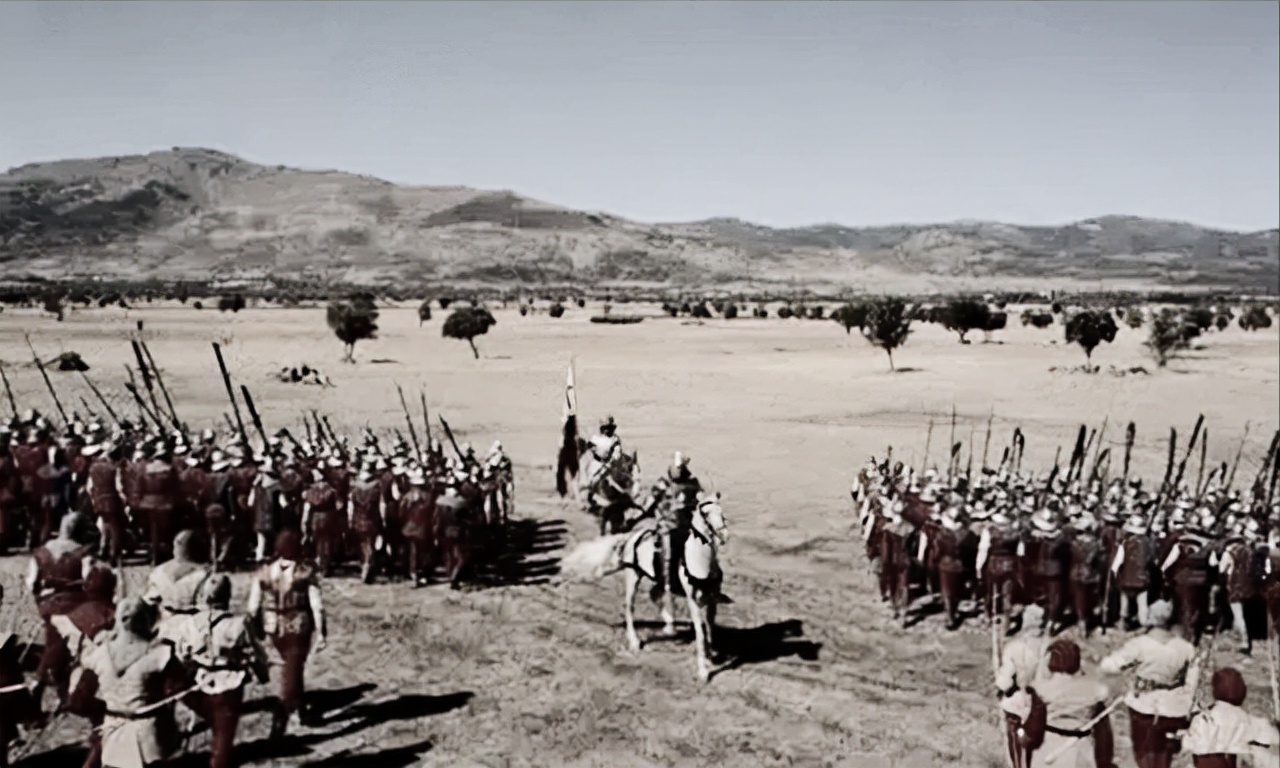 师参谋长和副师长谁更厉害,军队师长和旅长的关系是上下级吗