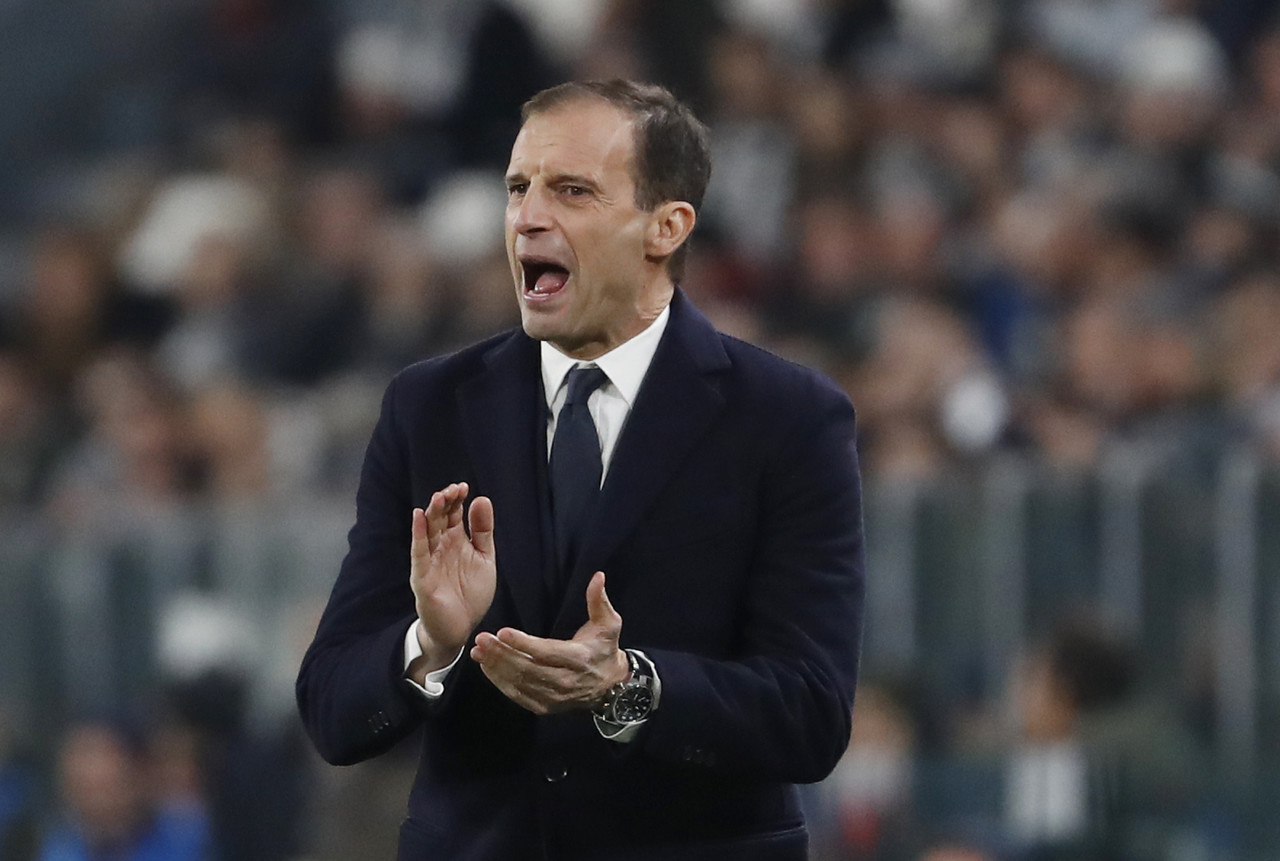 C罗专访：尤文不同于皇马更像大家庭我配得上金球恭喜魔笛